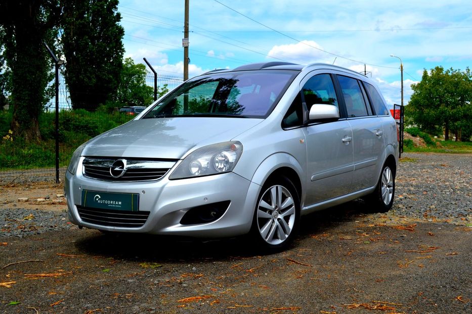 Продам Opel Zafira COSMO CDTI 2011 года в Хмельницком