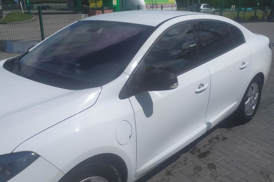 Продам Renault Fluence  22кіл тільки загнана 2013 года в Житомире