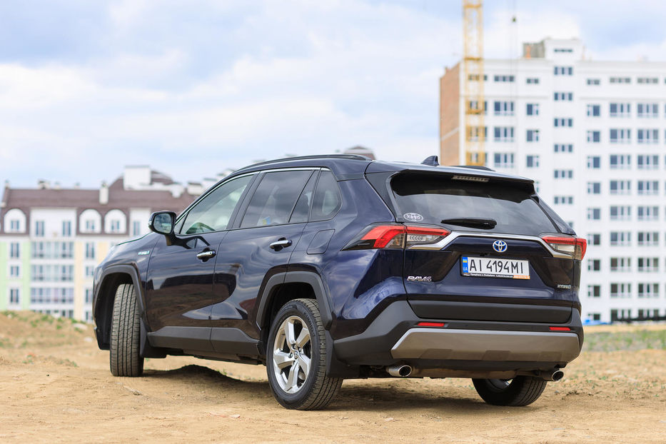 Продам Toyota Rav 4 Hybrid  PREMIUM 2020 года в Хмельницком