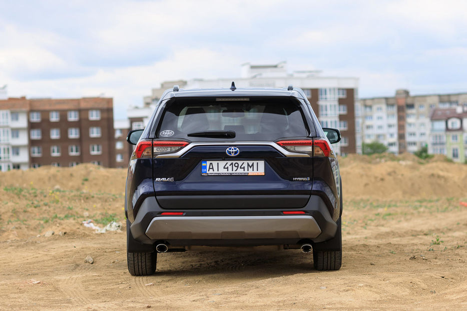 Продам Toyota Rav 4 Hybrid  PREMIUM 2020 года в Хмельницком