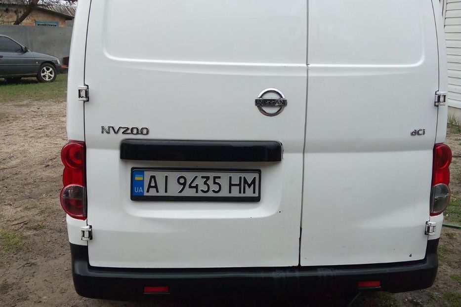 Продам Nissan NV 2014 года в Киеве