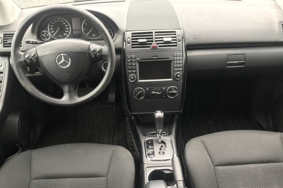 Продам Mercedes-Benz A 180 2010 года в Киеве