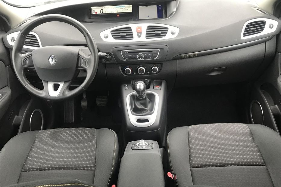 Продам Renault Scenic 2010 года в Киеве