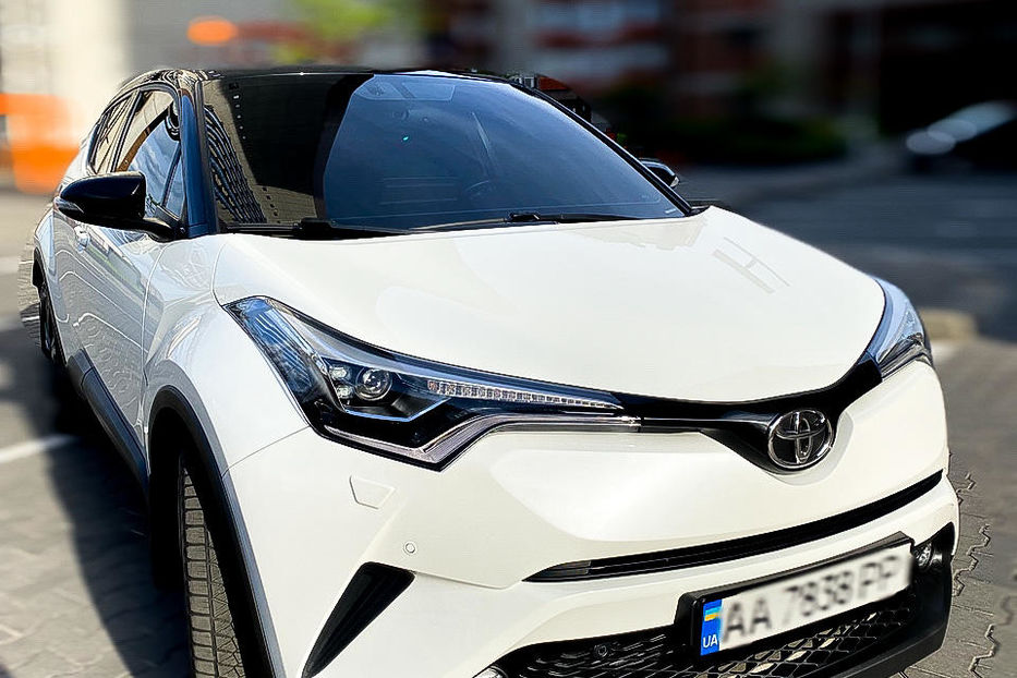 Продам Toyota C-HR 2017 года в Киеве