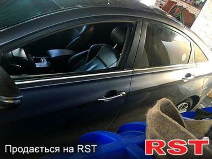 Продам Hyundai Sonata YF 2011 года в Одессе