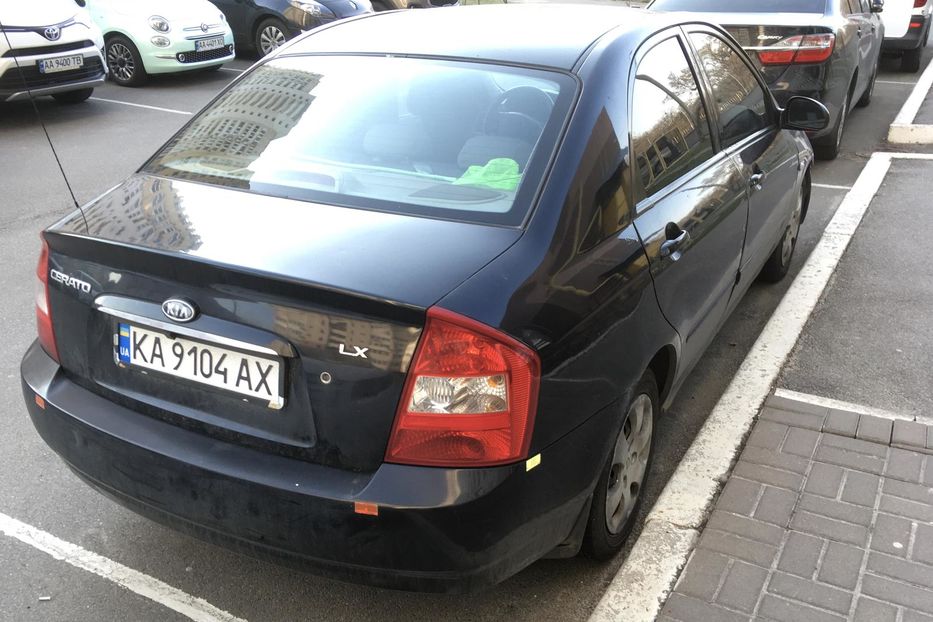 Продам Kia Cerato LX 2006 года в Киеве