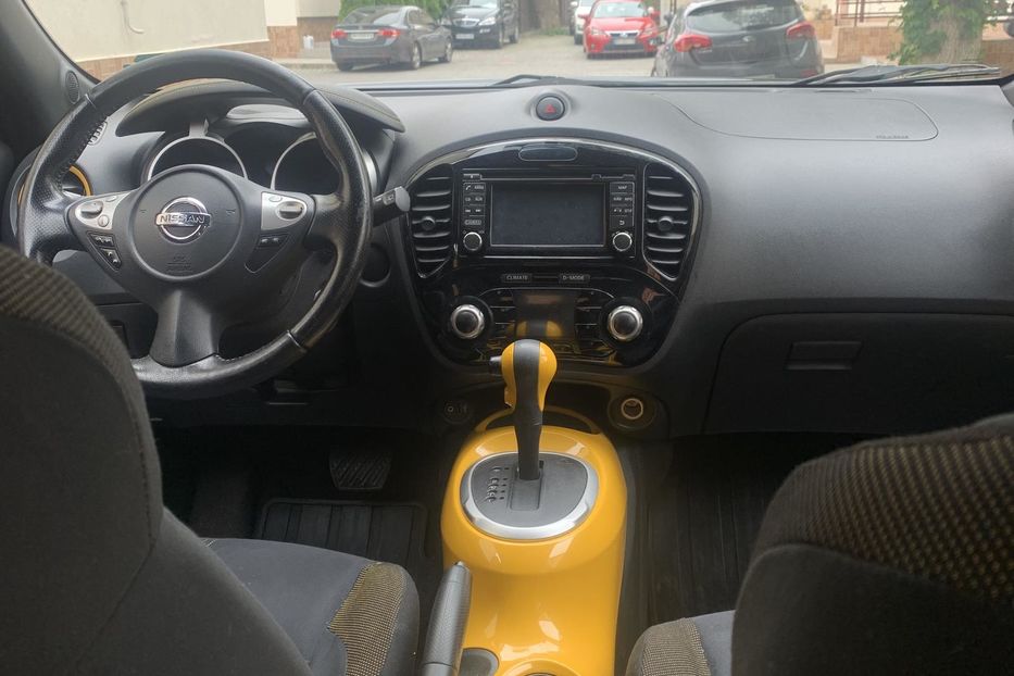 Продам Nissan Juke Nissan Juke 1.6 (117 Hp) Xtronic  2015 года в Одессе