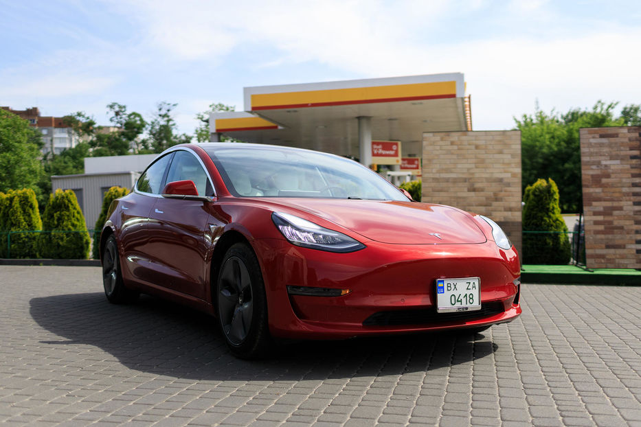 Продам Tesla Model 3 RWD 2020 года в Хмельницком