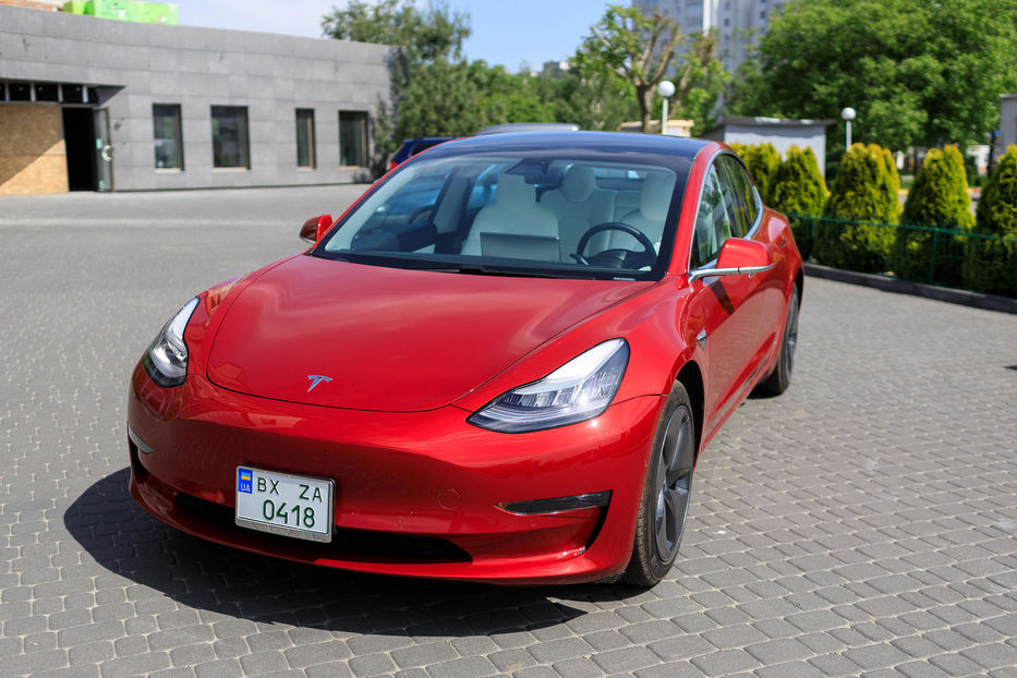 Продам Tesla Model 3 RWD 2020 года в Хмельницком