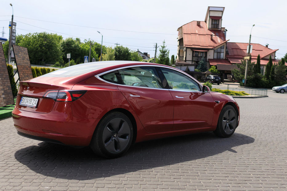 Продам Tesla Model 3 RWD 2020 года в Хмельницком