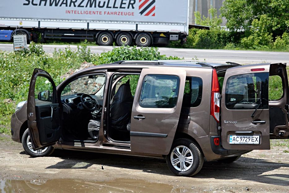 Продам Renault Kangoo пасс. 2013 года в Хмельницком