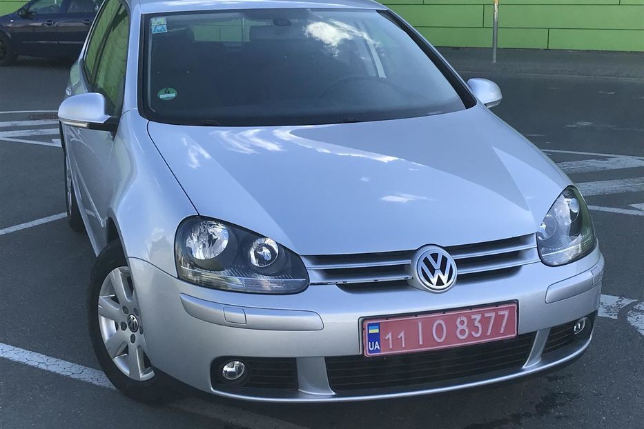 Продам Volkswagen Golf V 2009 года в Киеве