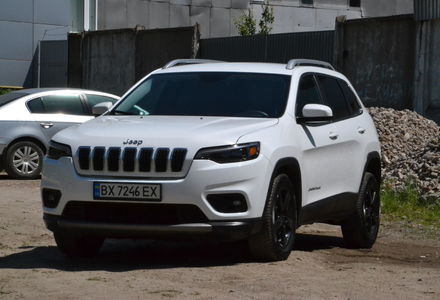 Продам Jeep Cherokee LATITUDE 2019 года в Хмельницком