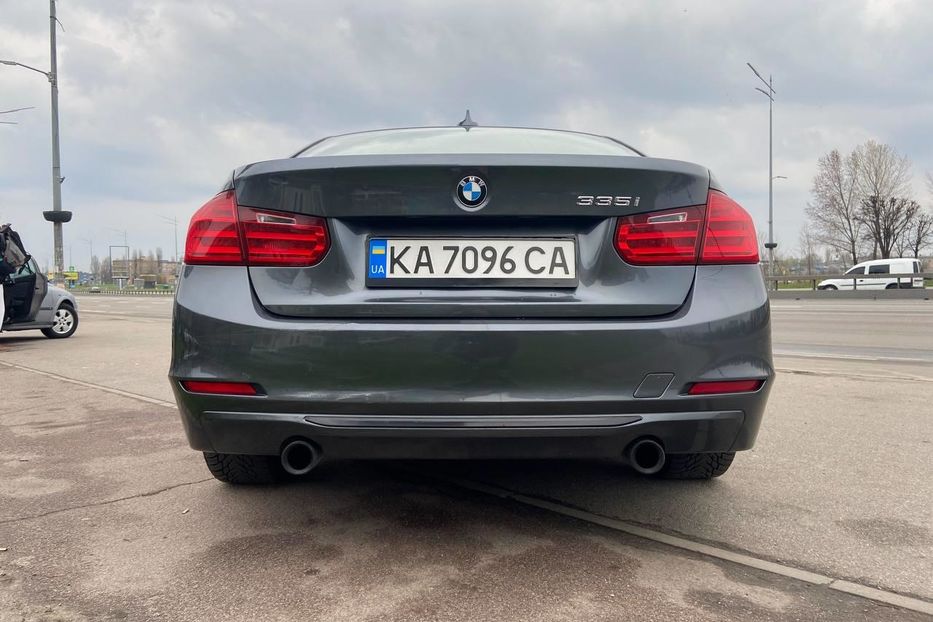 Продам BMW 335 2012 года в Киеве
