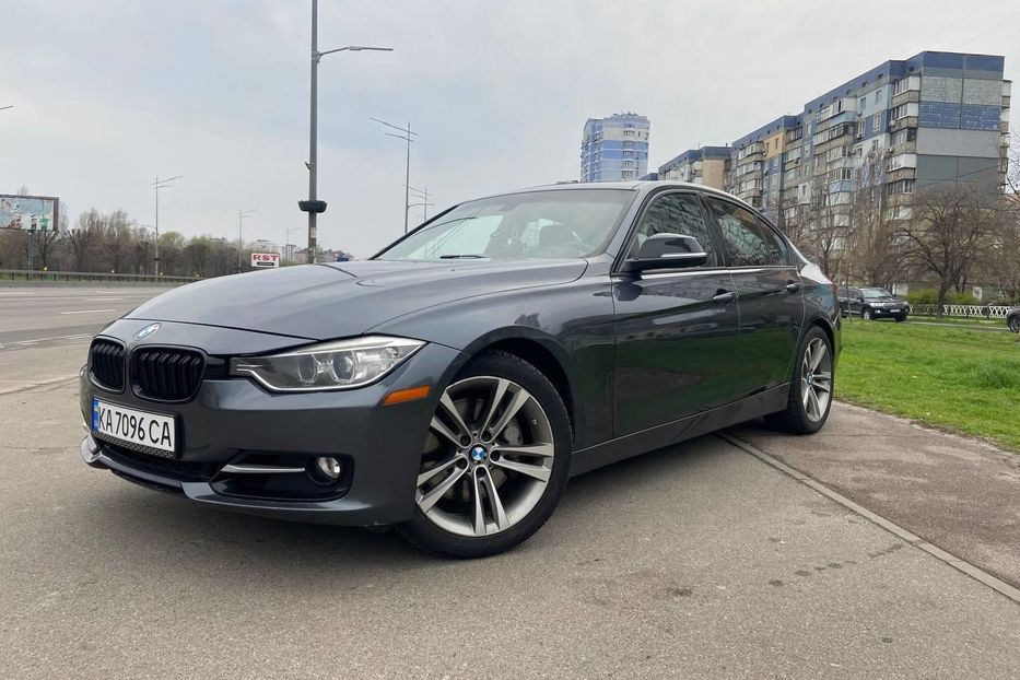 Продам BMW 335 2012 года в Киеве