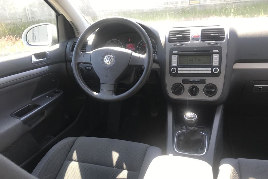 Продам Volkswagen Golf V 2008 года в Киеве