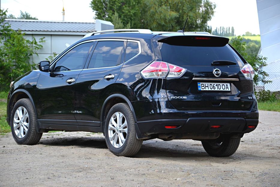 Продам Nissan Rogue SV 2015 года в Хмельницком