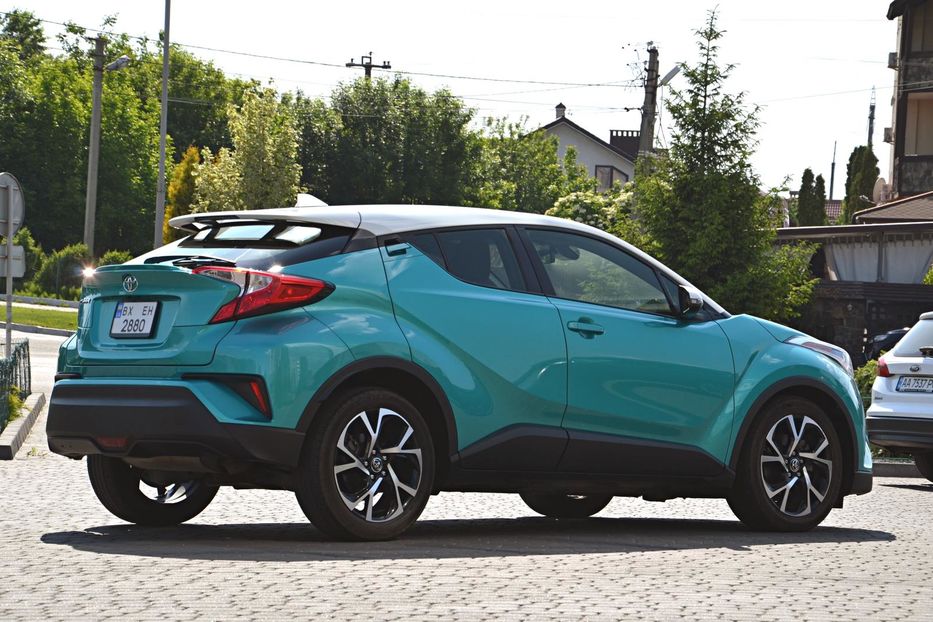 Продам Toyota C-HR 2018 года в Хмельницком