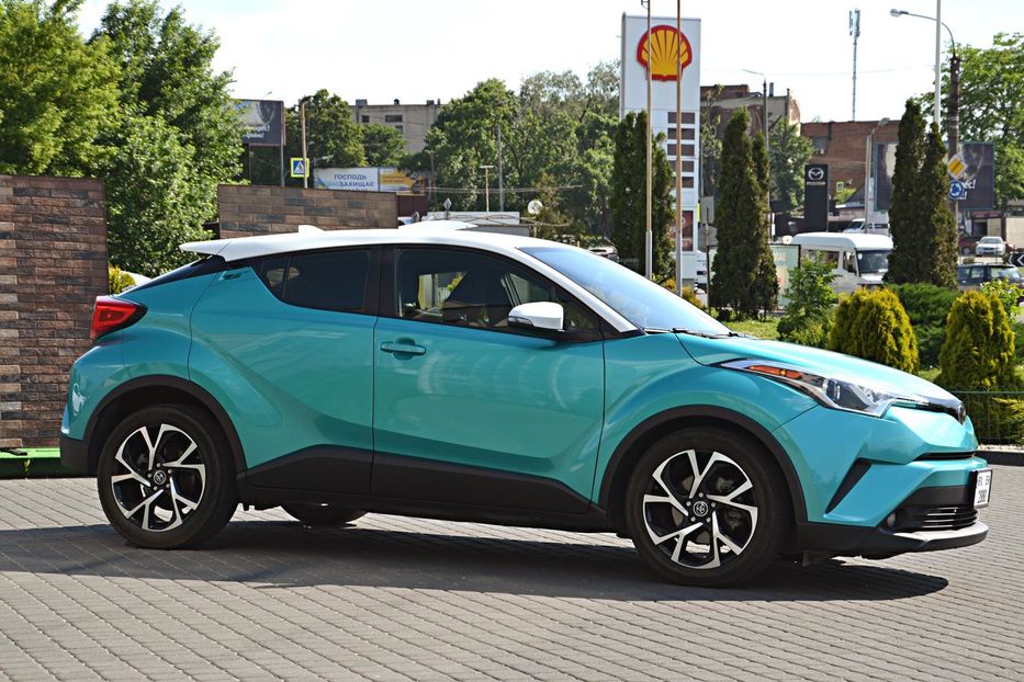 Продам Toyota C-HR 2018 года в Хмельницком