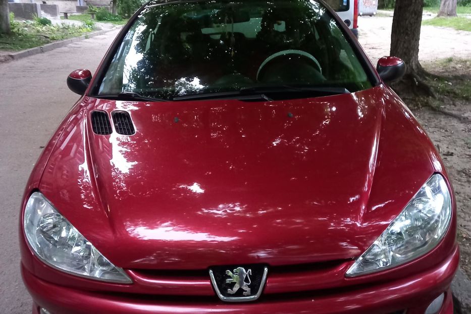 Продам Peugeot 206 Хетчбек 2006 года в Киеве