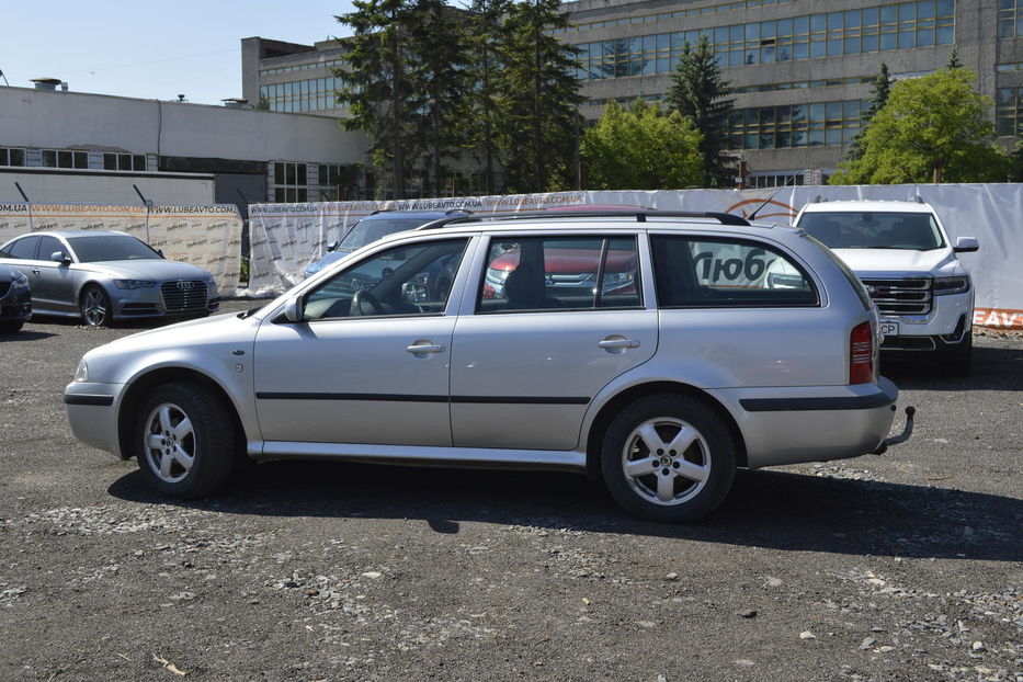 Продам Skoda Octavia Tour 2003 года в Хмельницком