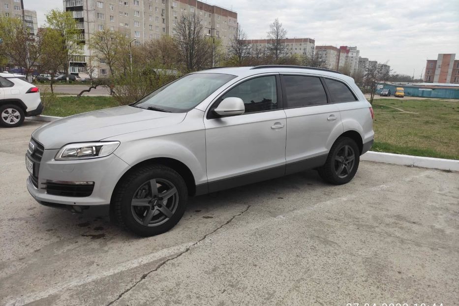 Продам Audi Q7 2008 года в г. Кузнецовск, Ровенская область