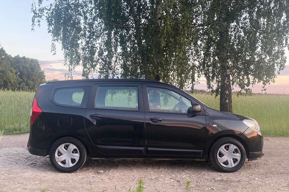 Продам Dacia Lodgy 2013 года в Киеве