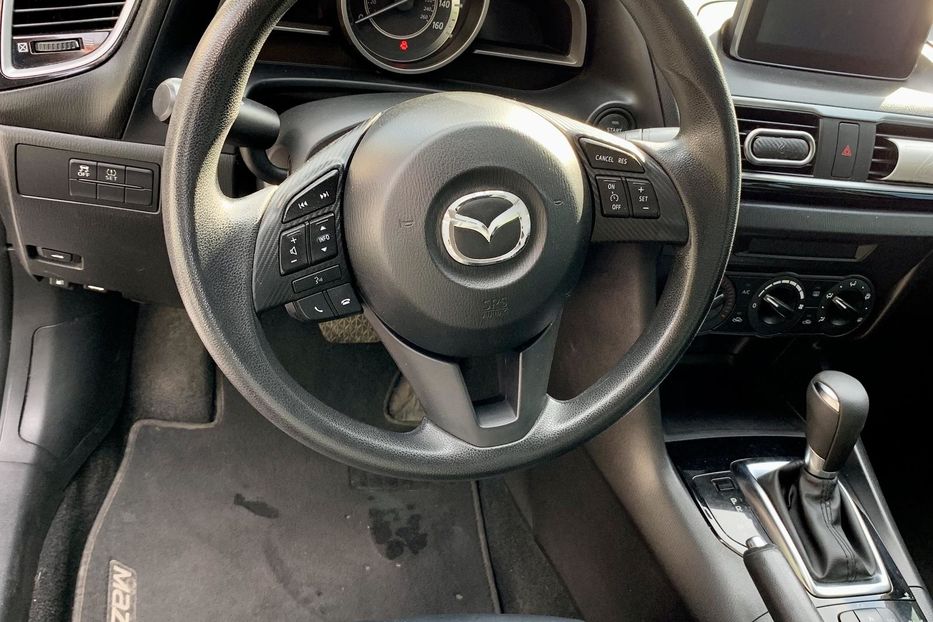 Продам Mazda 3 Touring 2016 года в Запорожье