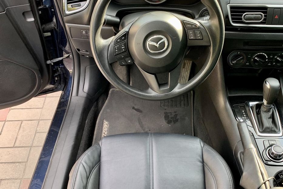 Продам Mazda 3 Touring 2016 года в Запорожье