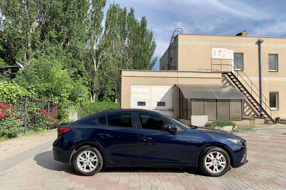 Продам Mazda 3 Touring 2016 года в Запорожье