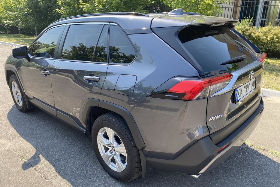 Продам Toyota Rav 4 ACTIVE  2021 года в Киеве