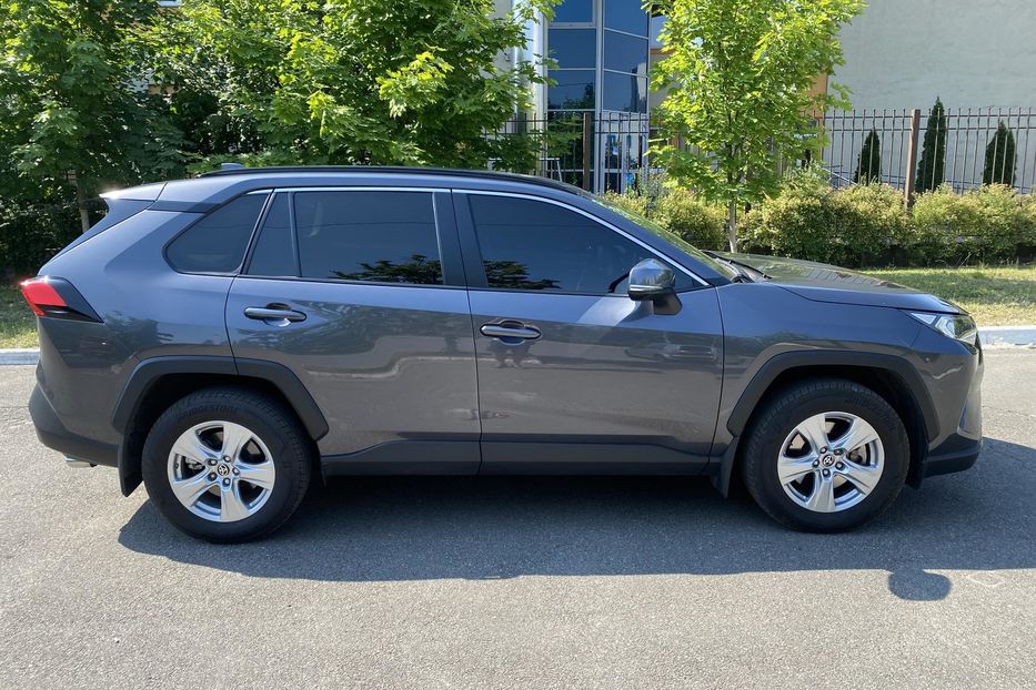 Продам Toyota Rav 4 ACTIVE  2021 года в Киеве