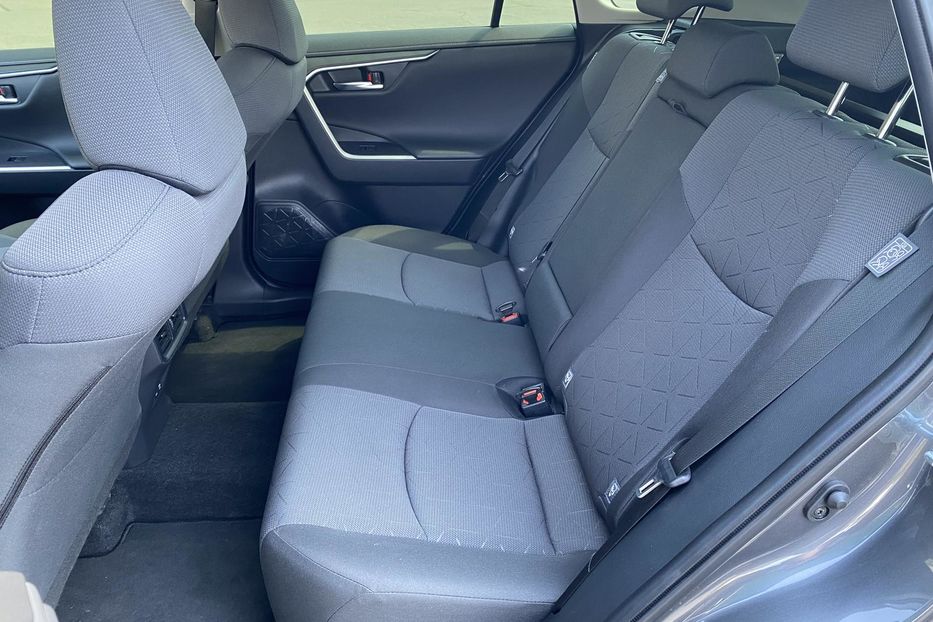 Продам Toyota Rav 4 ACTIVE  2021 года в Киеве