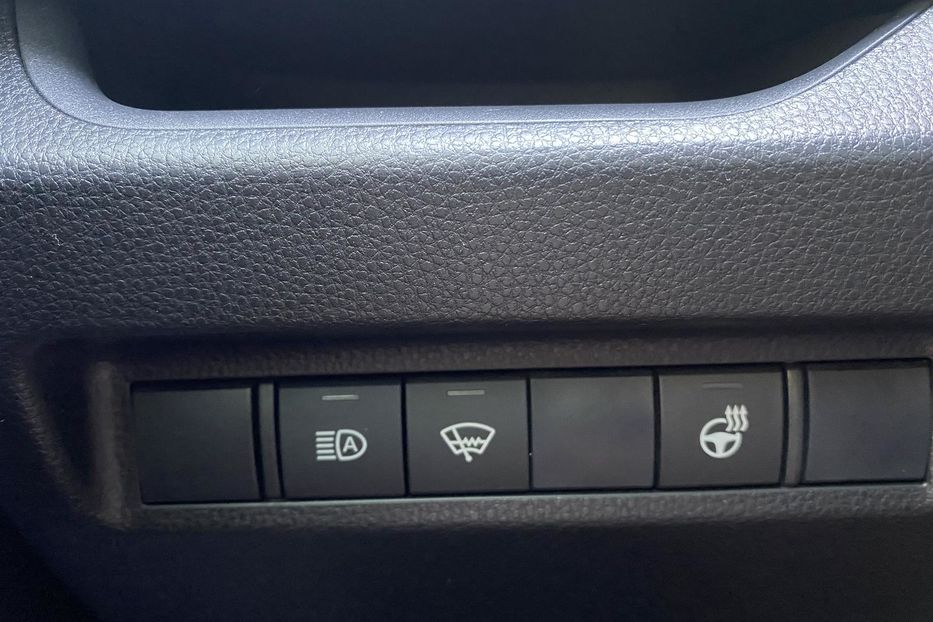 Продам Toyota Rav 4 ACTIVE  2021 года в Киеве