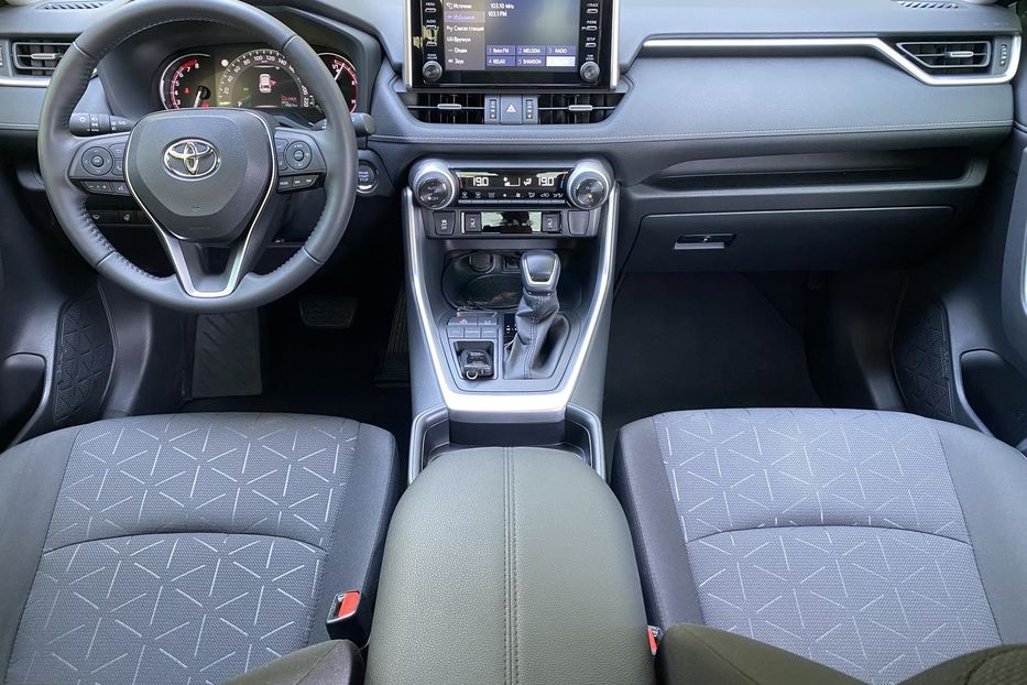 Продам Toyota Rav 4 ACTIVE  2021 года в Киеве