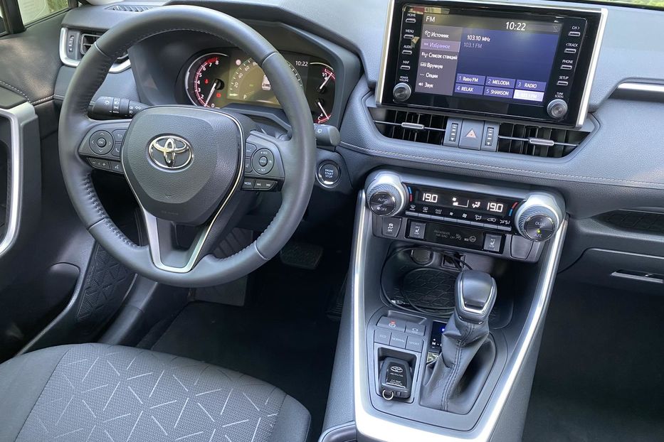 Продам Toyota Rav 4 ACTIVE  2021 года в Киеве