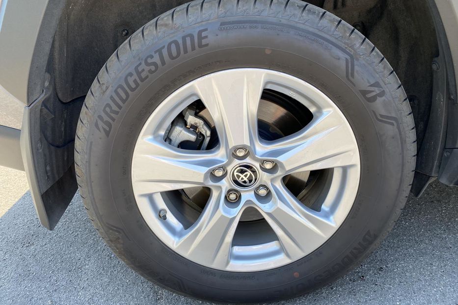 Продам Toyota Rav 4 ACTIVE  2021 года в Киеве