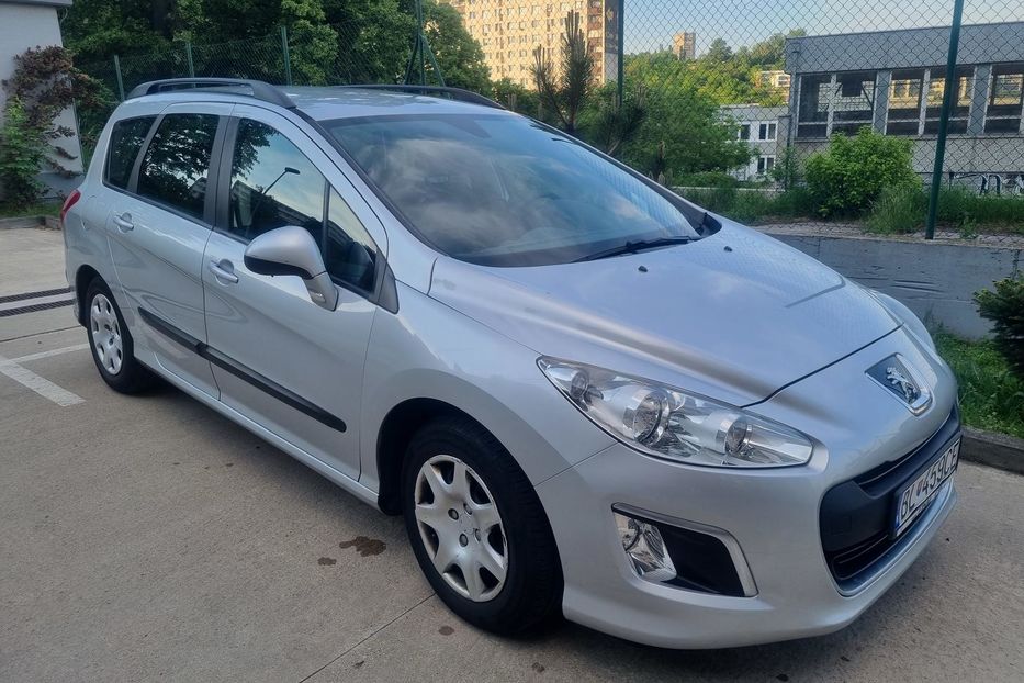 Продам Peugeot 308 SW (combi)  2011 года в Ужгороде