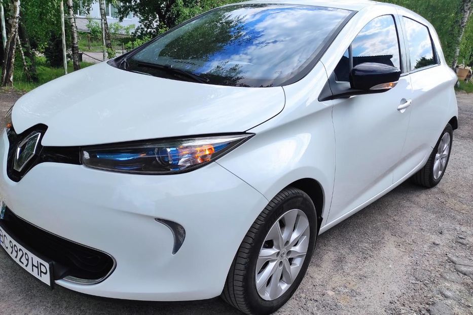 Продам Renault Zoe  INTENS 2015 года в г. Ковель, Волынская область