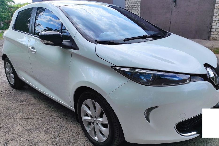 Продам Renault Zoe  INTENS 2015 года в г. Ковель, Волынская область