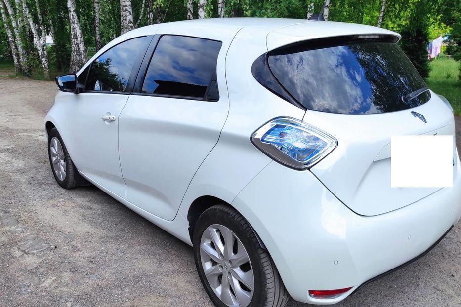 Продам Renault Zoe  INTENS 2015 года в г. Ковель, Волынская область