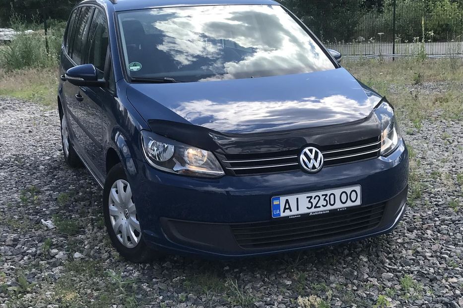 Продам Volkswagen Touran 2012 года в Киеве