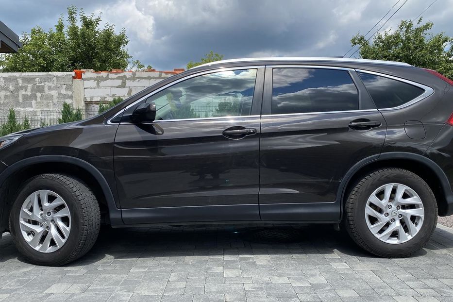 Продам Honda CR-V 2015 года в Киеве