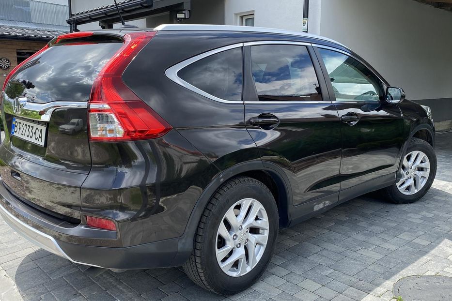 Продам Honda CR-V 2015 года в Киеве