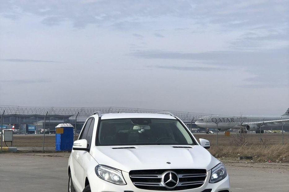 Продам Mercedes-Benz GLE-Class 250d 2017 года в Киеве