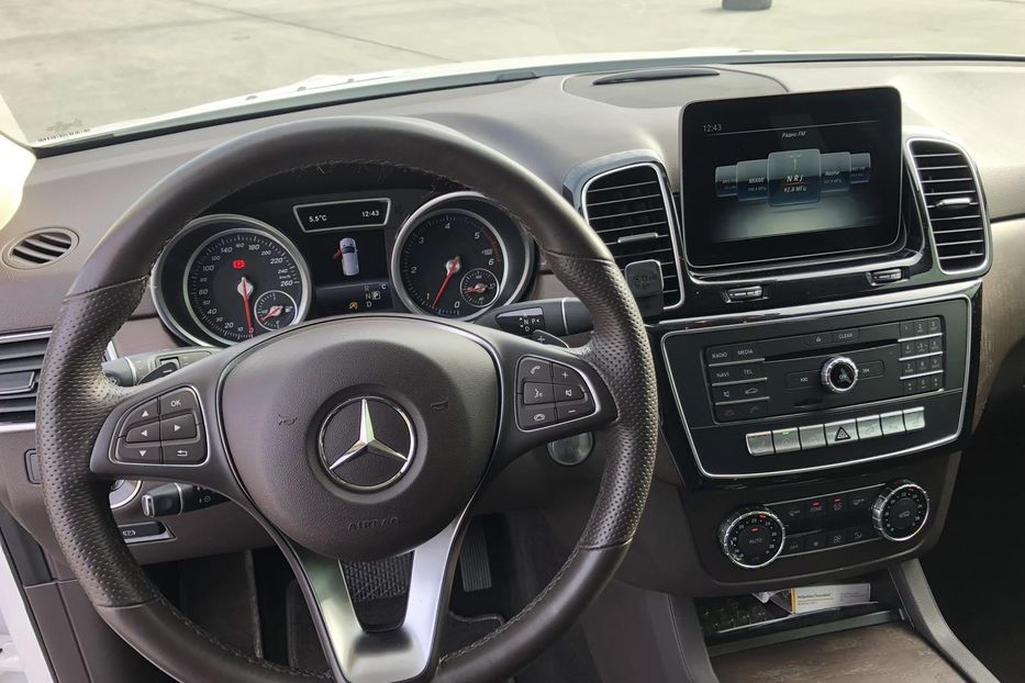 Продам Mercedes-Benz GLE-Class 250d 2017 года в Киеве