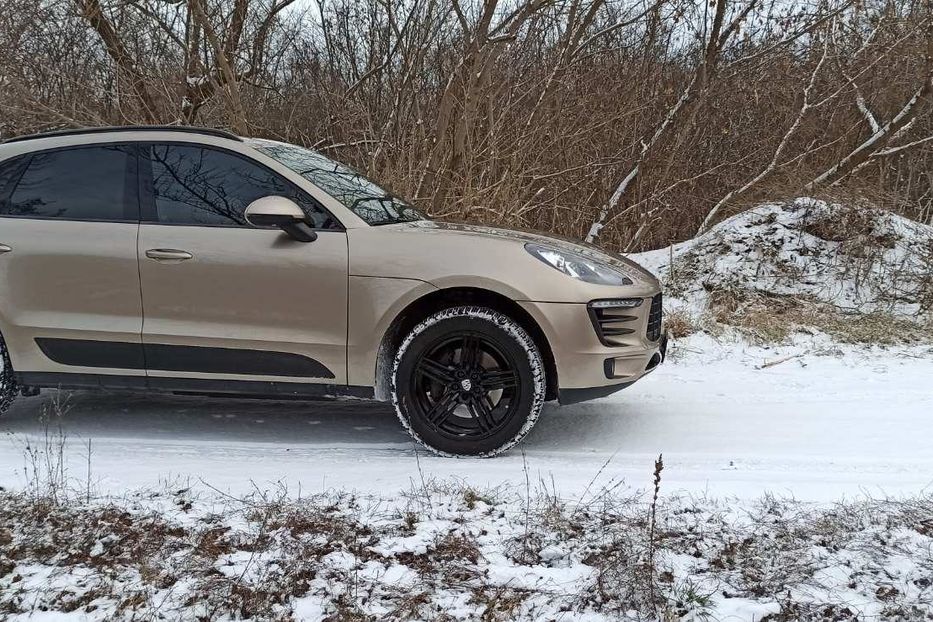 Продам Porsche Macan Эксклюзивная комплектация 2017 года в Одессе