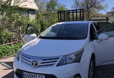 Продам Toyota Avensis 2012 года в Киеве