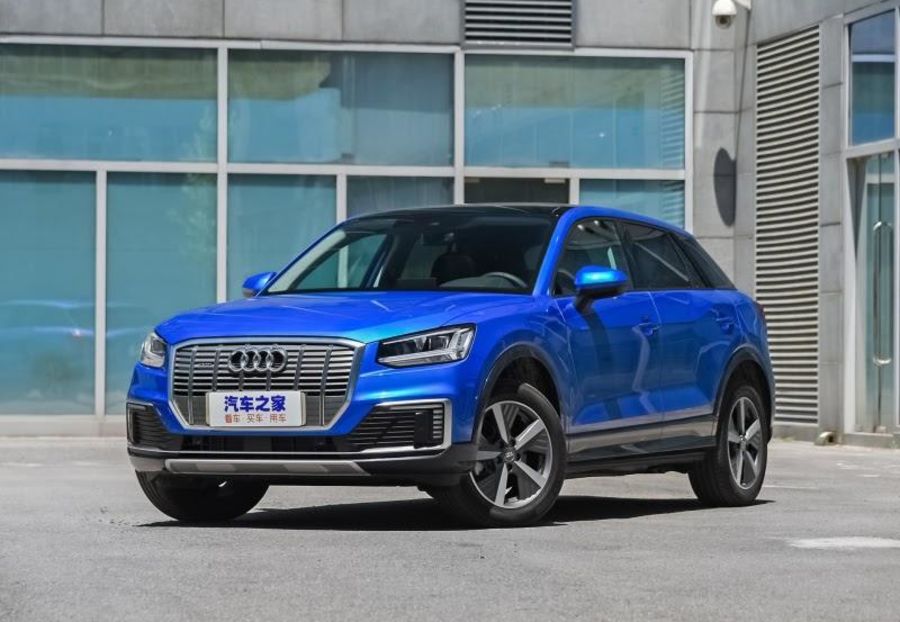 Продам Audi Q2 e-tron 44kW 2022 года в Киеве