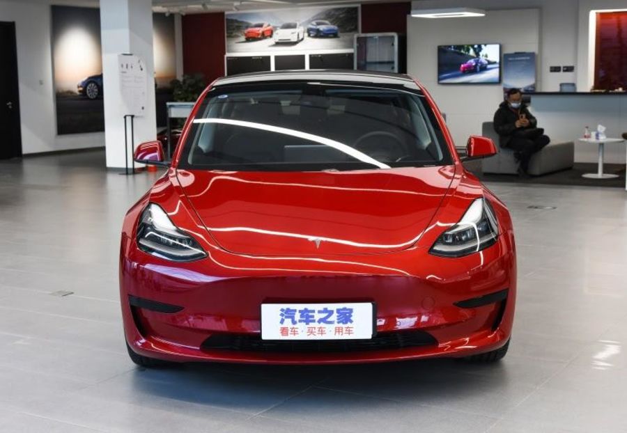 Продам Tesla Model 3 60kW 2022 года в Киеве